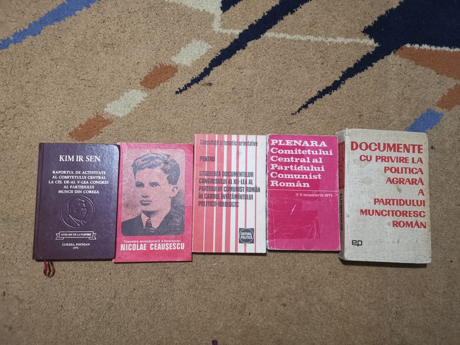 Cărți Comuniste Vechi