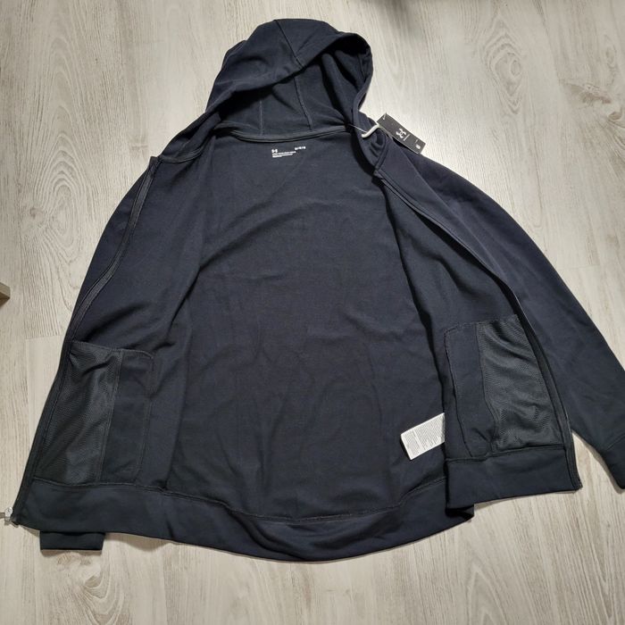 Hanorac Under Armour, mărime M, nou, cu etichetă