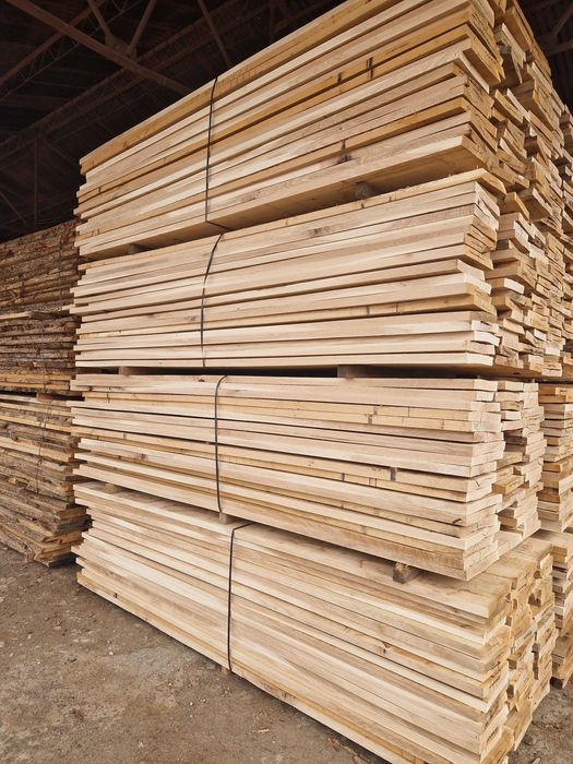 Vindem cherestea de stejar uscată în uscător