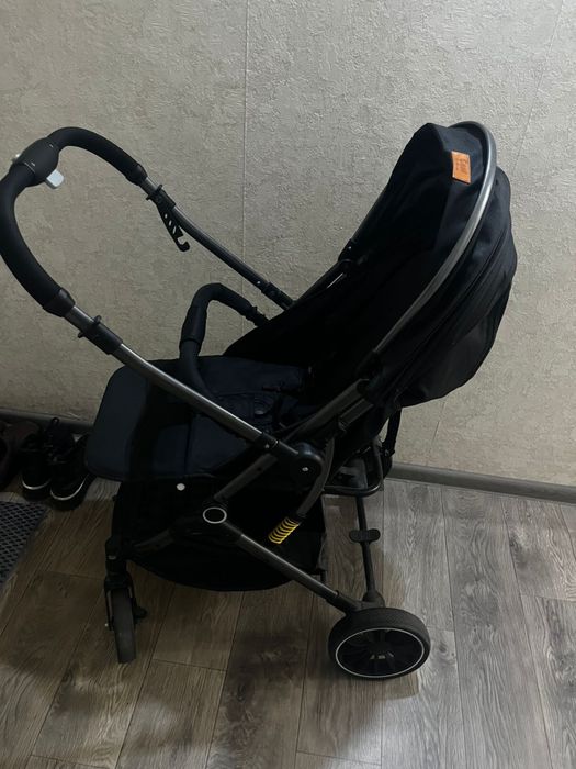 Продам детскую коляску