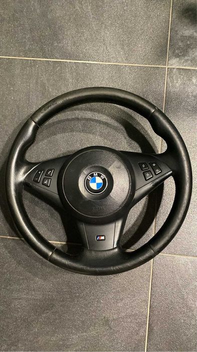 Волан за кола с КЛЮЧ в комплект с еърбег за bmw e60 e61 e63
