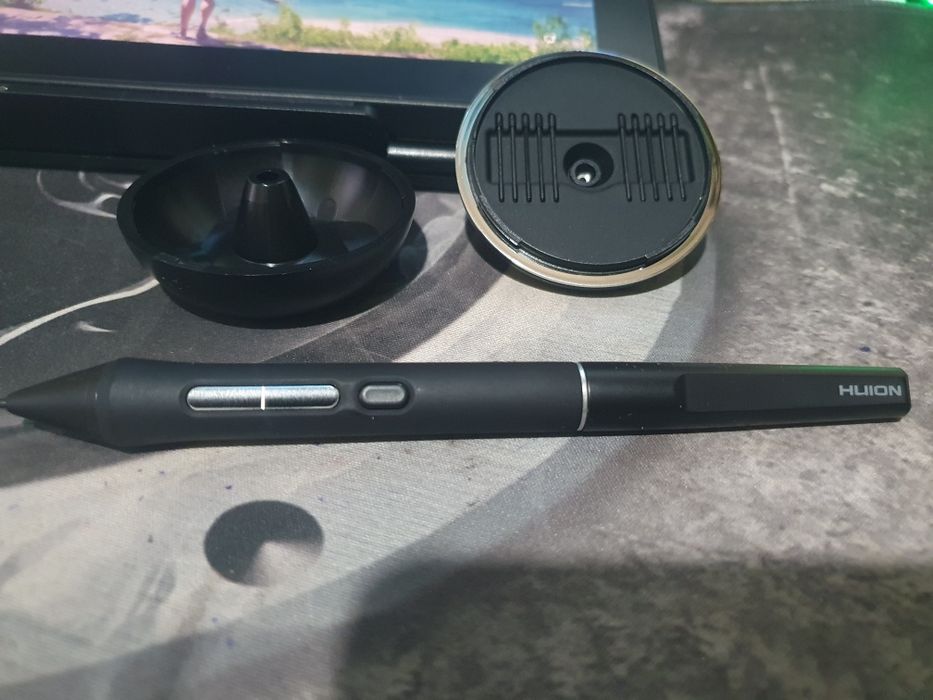 Huion Kamvas 13 Gen 3 sotiladi
Продам Huion Kamvas 13 Gen 3