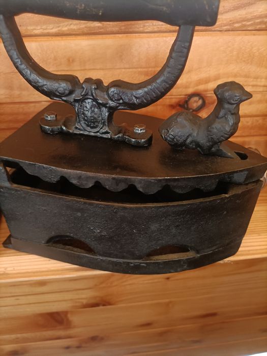 Fier de calcat vintigi