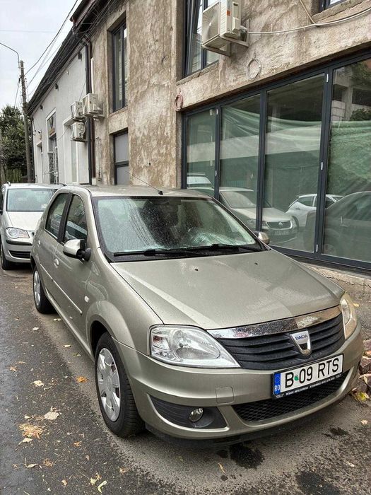 Dacia Logan 1.2 Benzină (75 CP) Euro 5 | LAUREATE | Doar 19.400 KM
