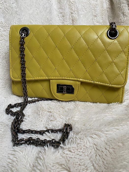 продаю яркую сумку