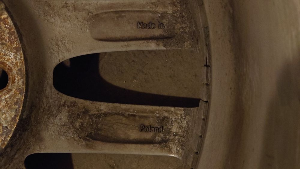 VW "Yukon" 8J18, 5х130, ET53, централен отвор 71.5мм (4 бр.)