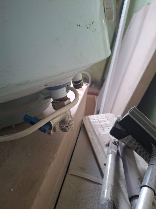 Продам водонагреватель