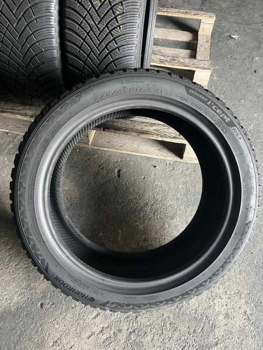 4 anvelope iarna 225/45/17 Hankook DOT 2022-2024!