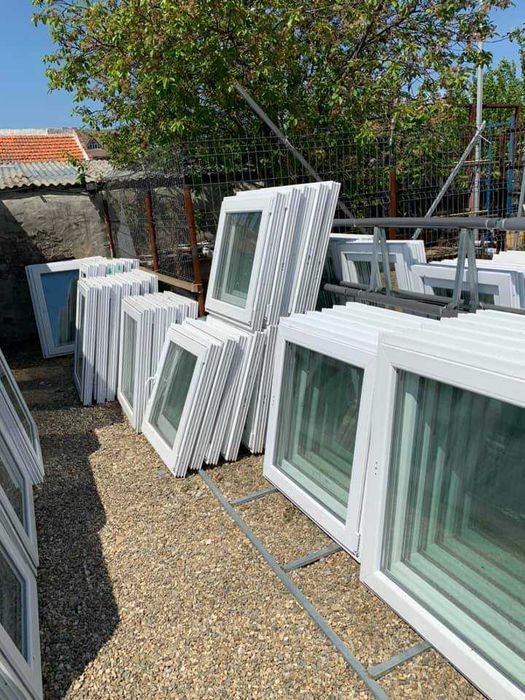 ferestre termopan albe noi 300 lei