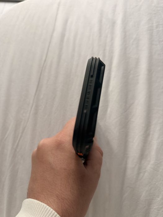 Husă dbrand Tank Case pentru iPhone 17 Pro Max