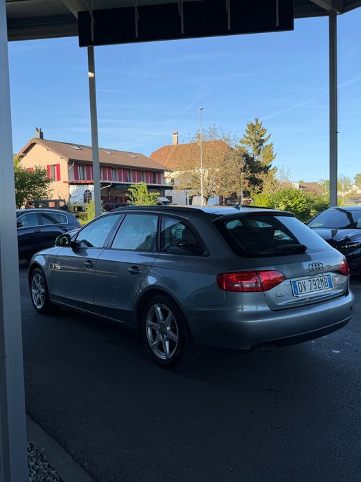 Audi A4 Avant 2.0TDI AUTOMATIC