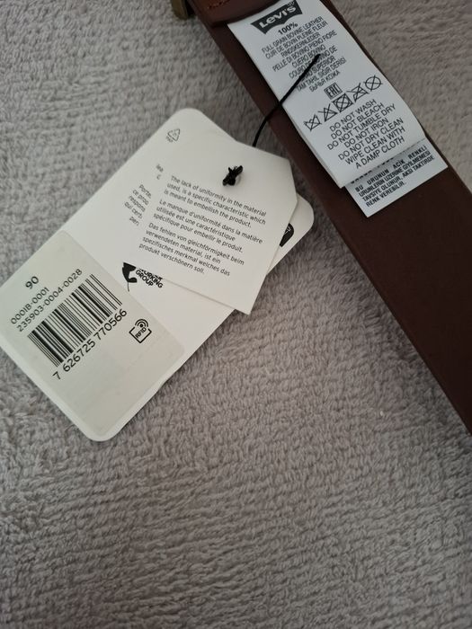 Curea Levis, doua curele noi cu eticheta.