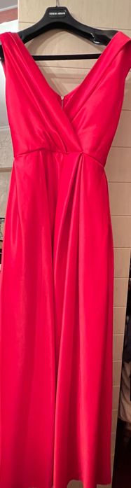 Продам платье вечернее красное