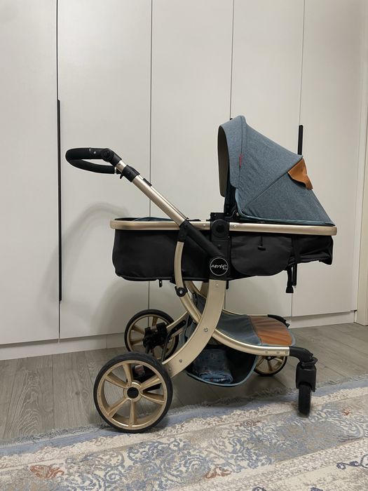 Продам детскую коляску