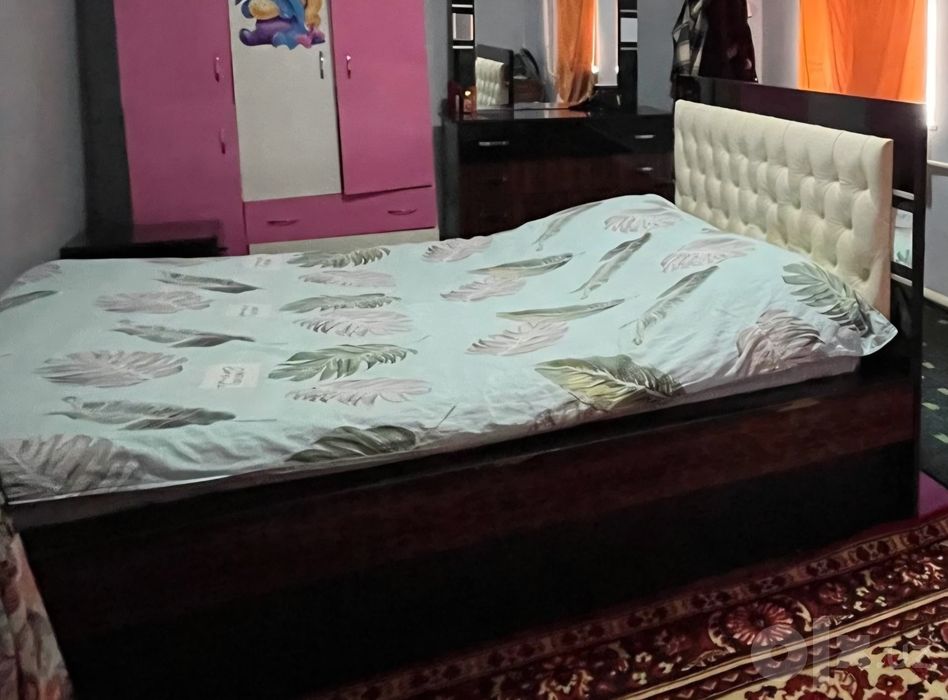 Продаётся Спальни кровать