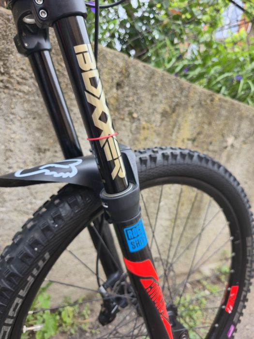 Scott Gambler S размер 27.5 цола Като нов, Rockshox Boxxer,  Downhill bike 4-бутални Sram Guide спирачки Алуминиев велосипед мекица