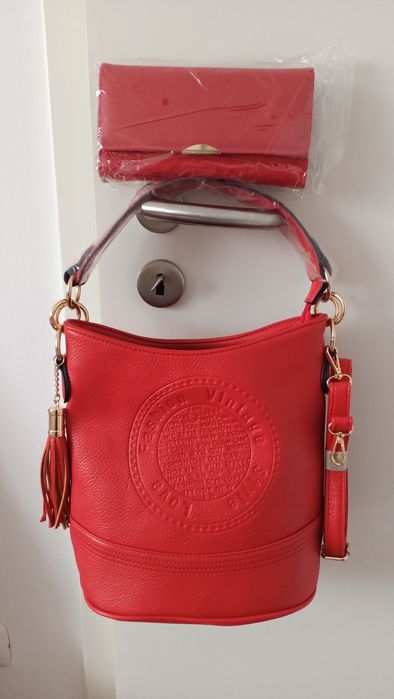 Poseta + portofel rosu NOU