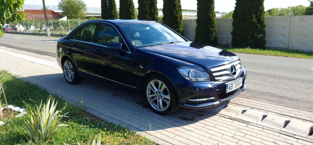 MB C-klass C180 CDI  2.2 120 CAI/ 2014 / proprietar / atent intretinut/ ambreiaj nou
