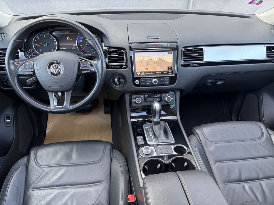 VOLKSWAGEN Touareg 2016 — imagine 2