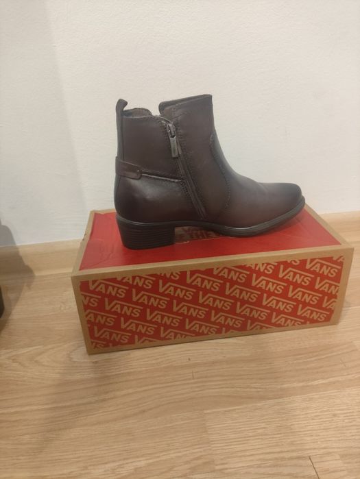 Ghete damă din piele Tamaris mărimea 38