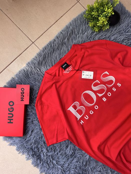 тениска Hugo Boss, Нова