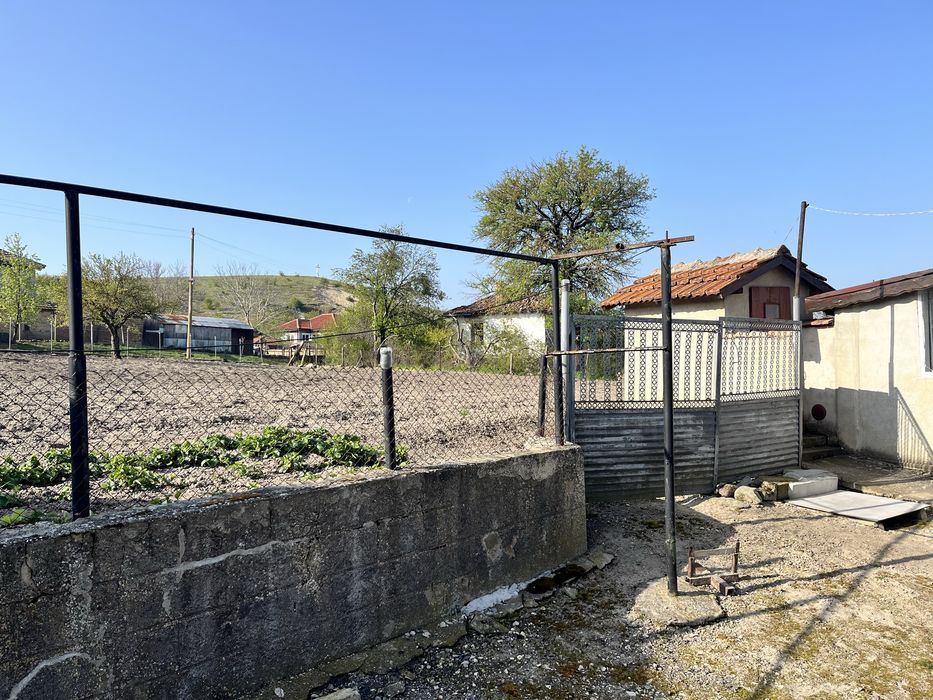 Продава се Къща в с. Брестак, Област Варна - 80 кв.м за 538 €/кв.м - Снимка #7