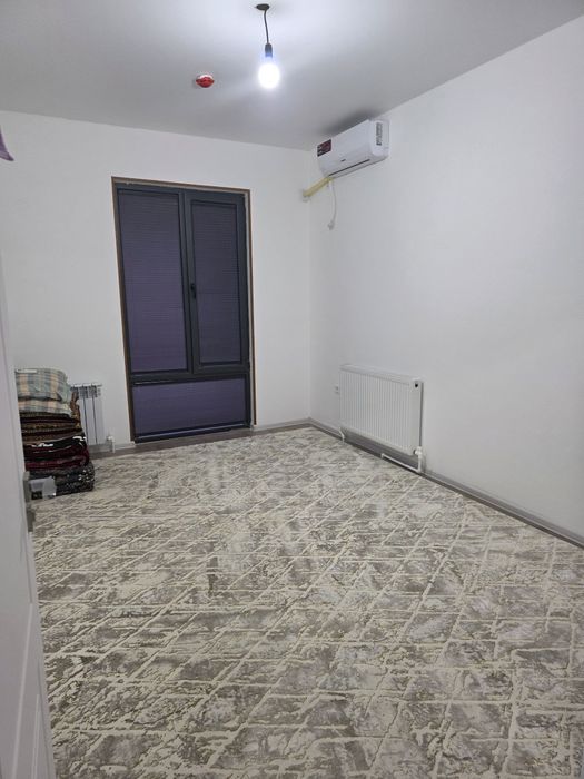 Assalom Sohil 1 xonalik uy sotiladi