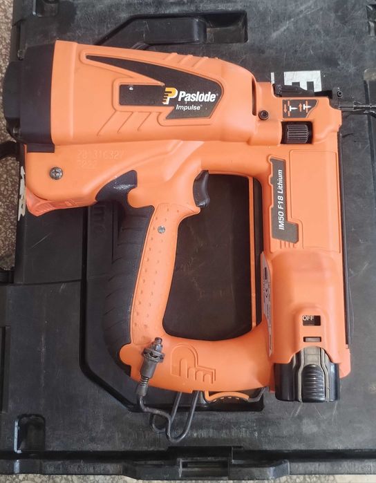 pistol cuie paslode im 50 f18
