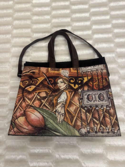 Б. У Сумочки клатчи продам