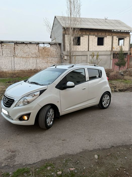 спарк сотилади срочно