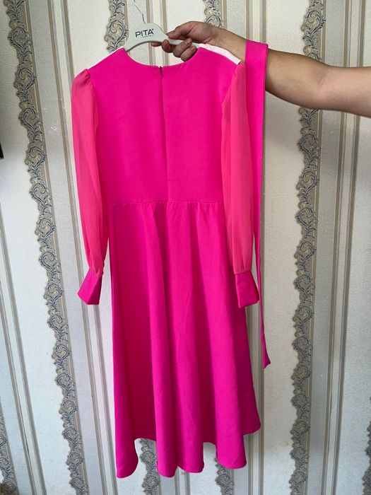 Платья вечерная