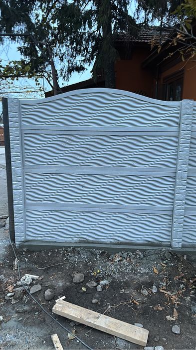Gard placi/beton prefabricate Vernesti