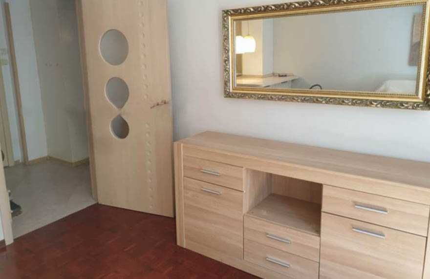 Дава се под наем Двустаен апартамент в София, Лозенец - 56 кв.м за 550 € - Снимка #2