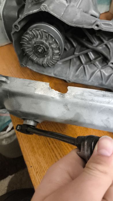 продам крышку вариатора бвс, чамп, спай, слайдер