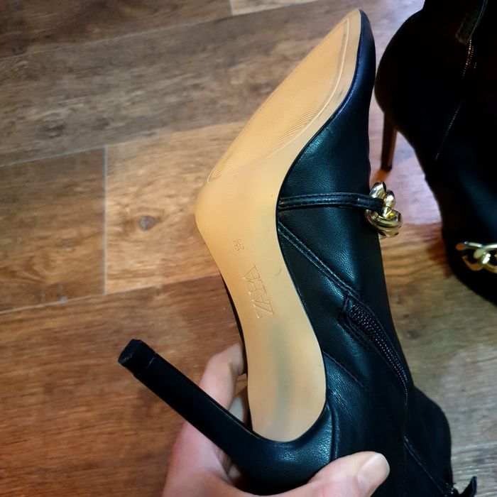 Продам ботильоны ZARA