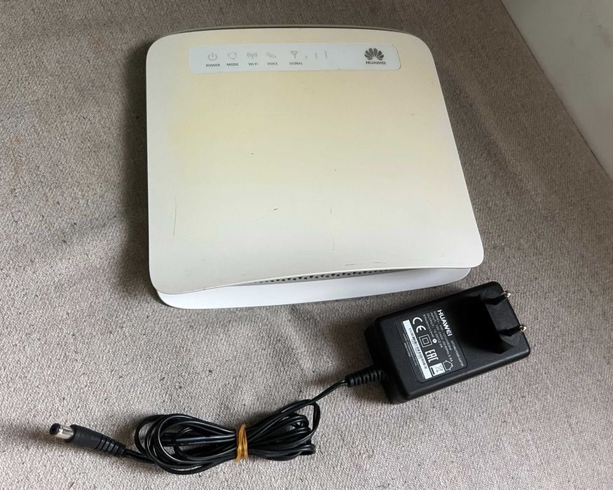Router Huawei B618 4G LTE Cat11 Gigabit WiFi dual band