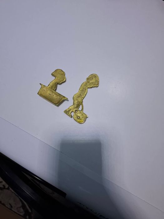 Бронзови табели за Баня