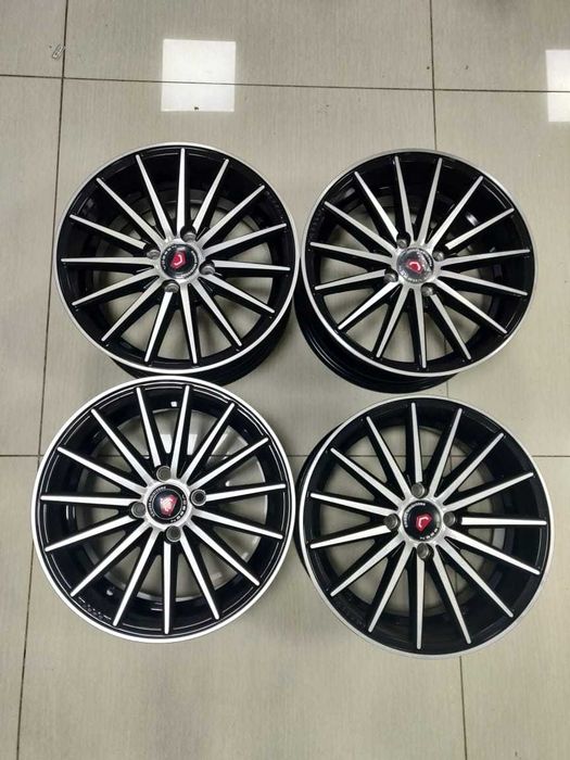 Новые диски R15 vossen