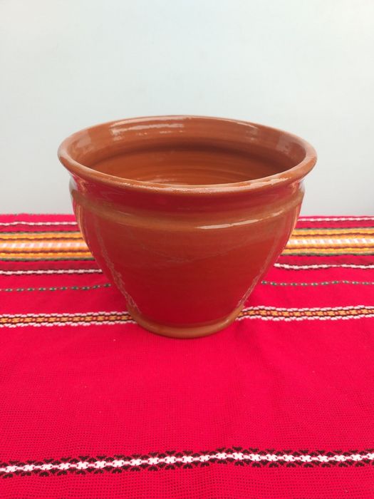 Ръчно изработени саксии