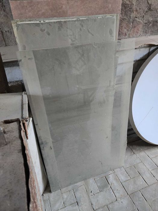 Отдам даром. Оконные рамы бу. Оконные стекла бу