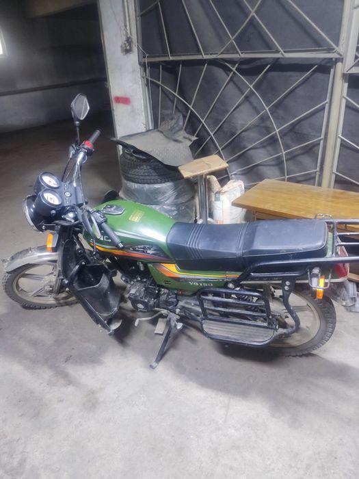 Продам мотоцикл марки Яки