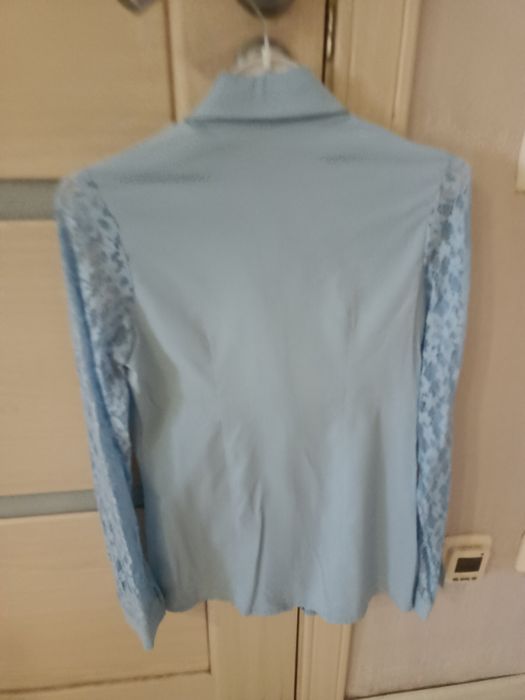 Продам блузки для девочек