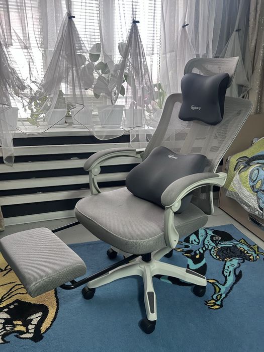 Компютерное кресло