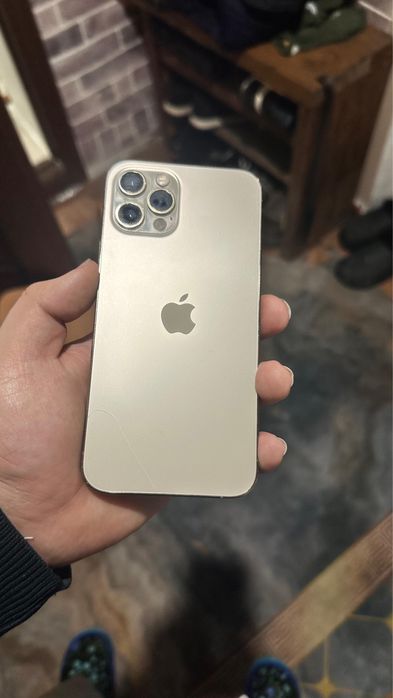 Обмен айфон 12про 256гб 84%