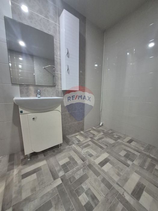 Дава се под наем Двустаен апартамент в Варна, Победа - 58 кв.м за 448.8 € - Снимка #11