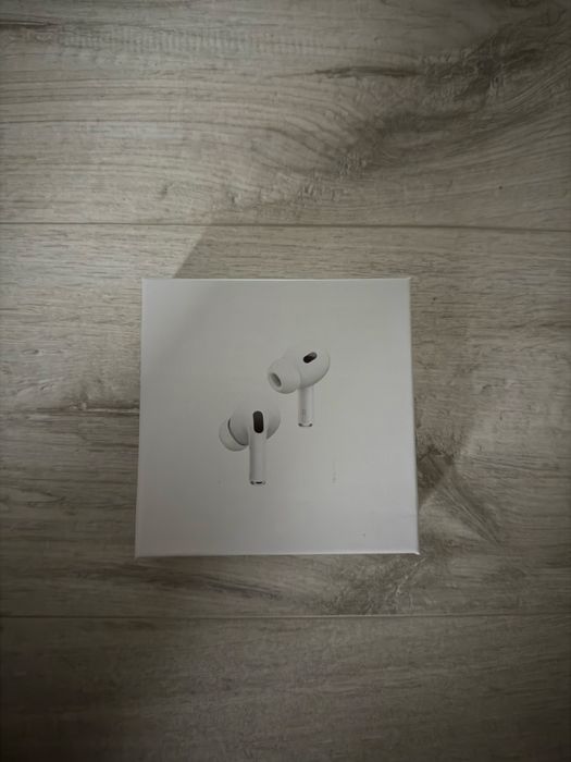 Căști wireless- Earphone 2nd Generation cu carcasa de incarcare magnet