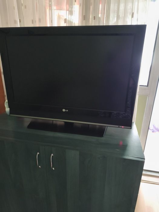 TV. LG  80 Smart