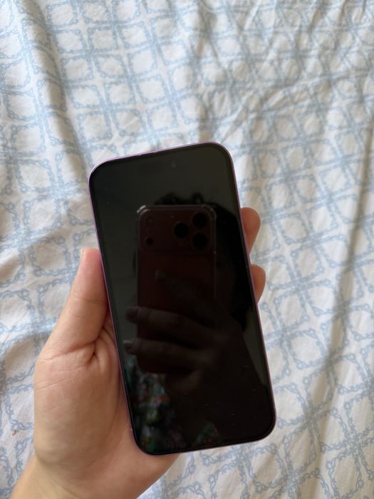 Айфон 16 256гб розовый