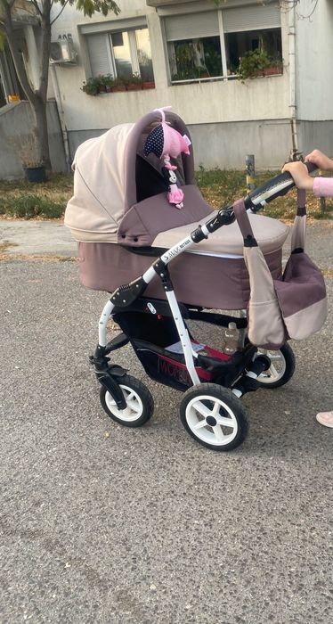 Бебешка комбинирана количка