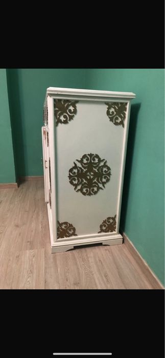 Продам шкаф ручной работы